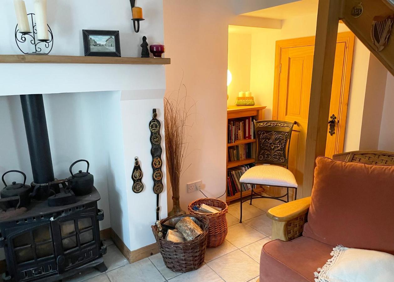 Main Street Cottage, Ballintoy Ngoại thất bức ảnh